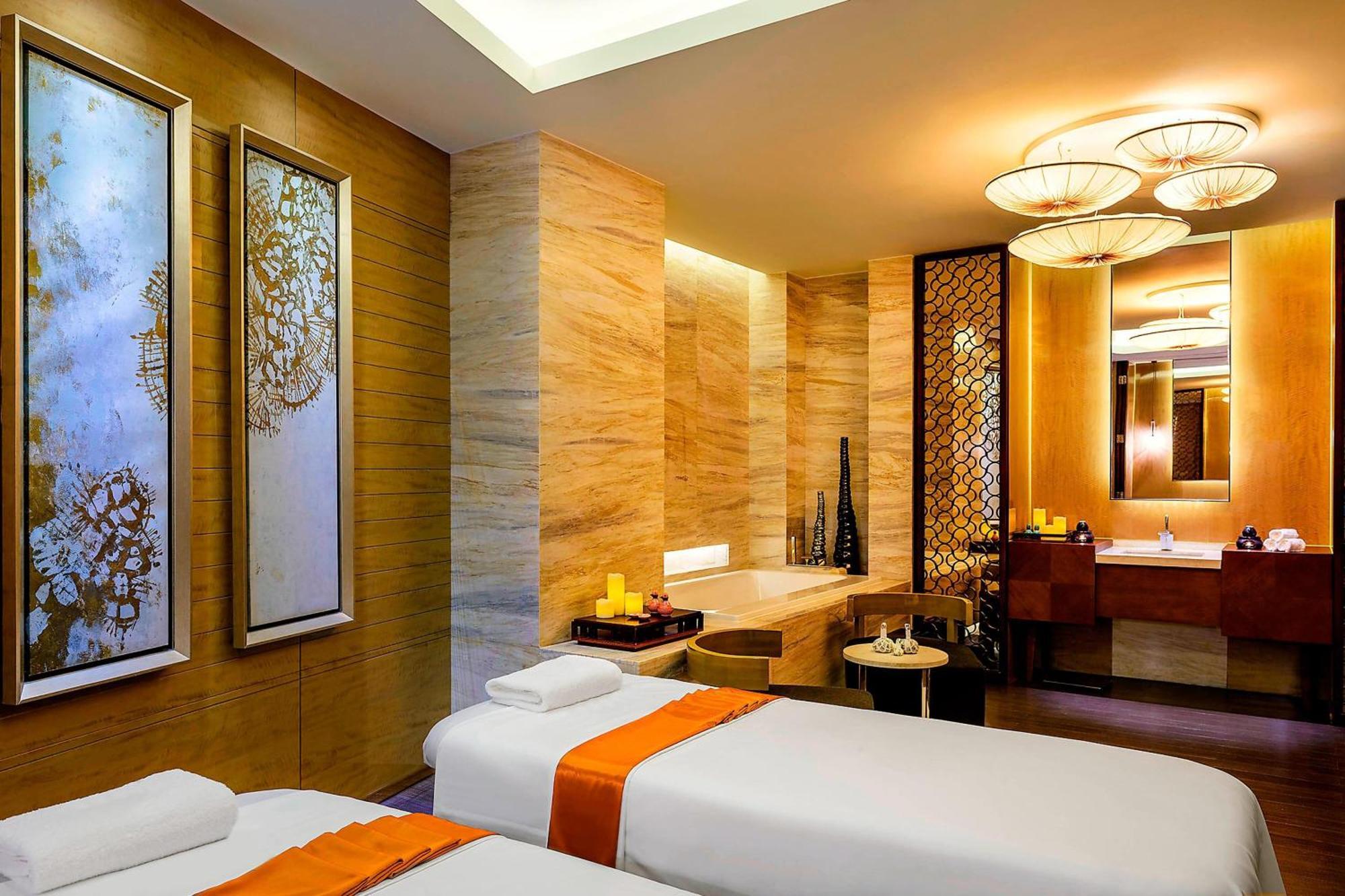 Sheraton Huzhou Taihu Lake Hot Spring Resort & Spa Exterior photo