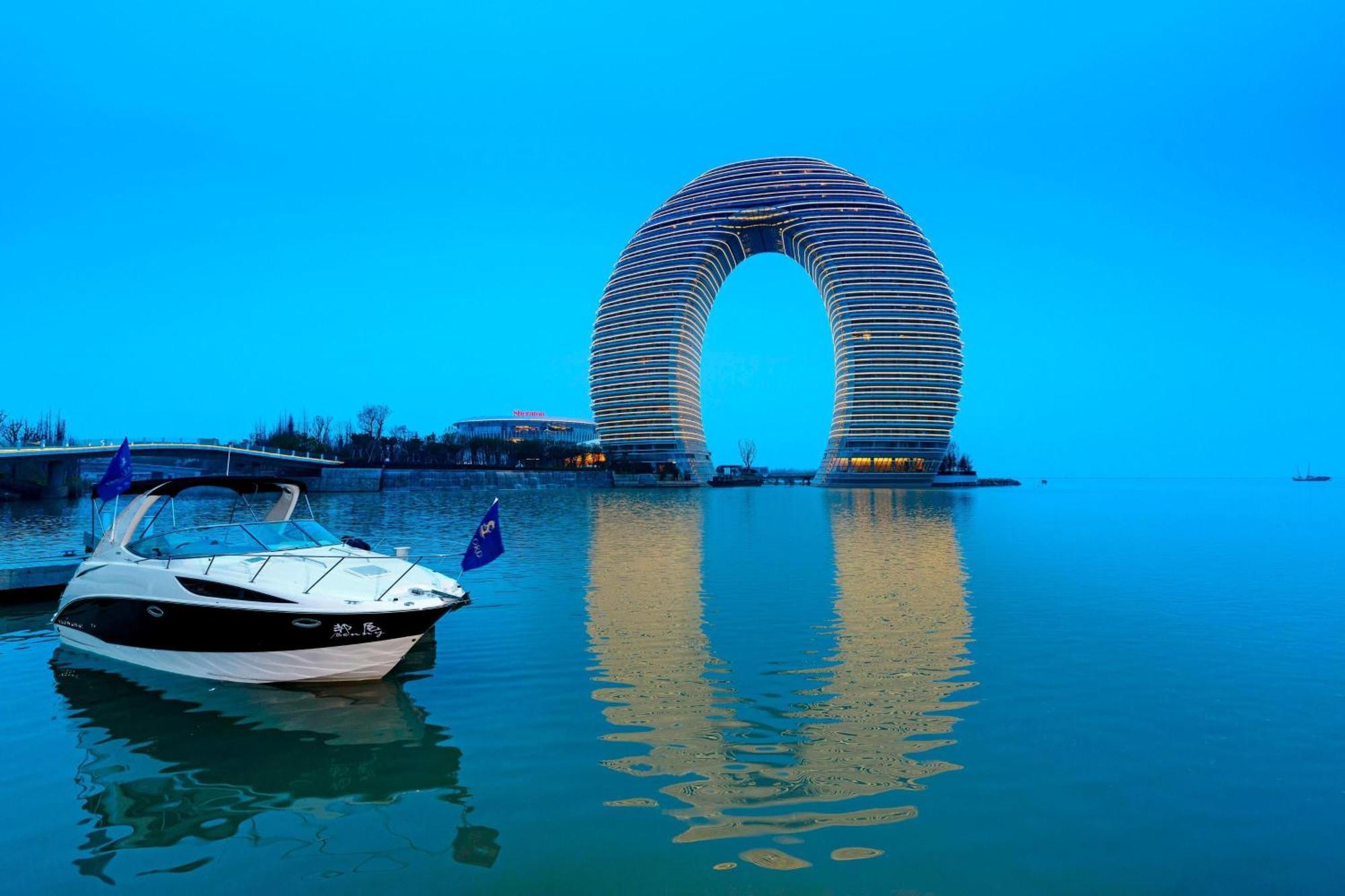 Sheraton Huzhou Taihu Lake Hot Spring Resort & Spa Exterior photo