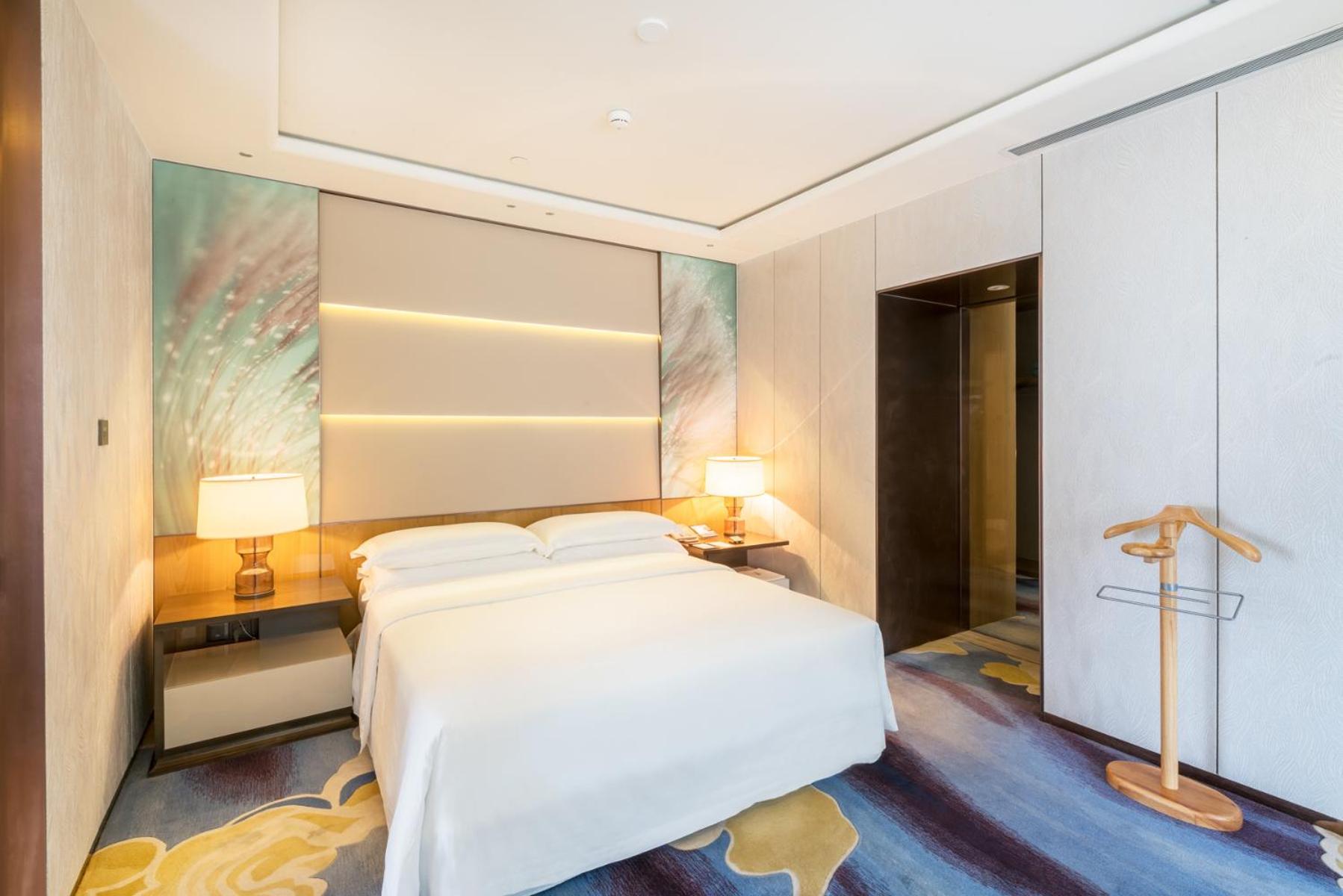 Sheraton Huzhou Taihu Lake Hot Spring Resort & Spa Exterior photo