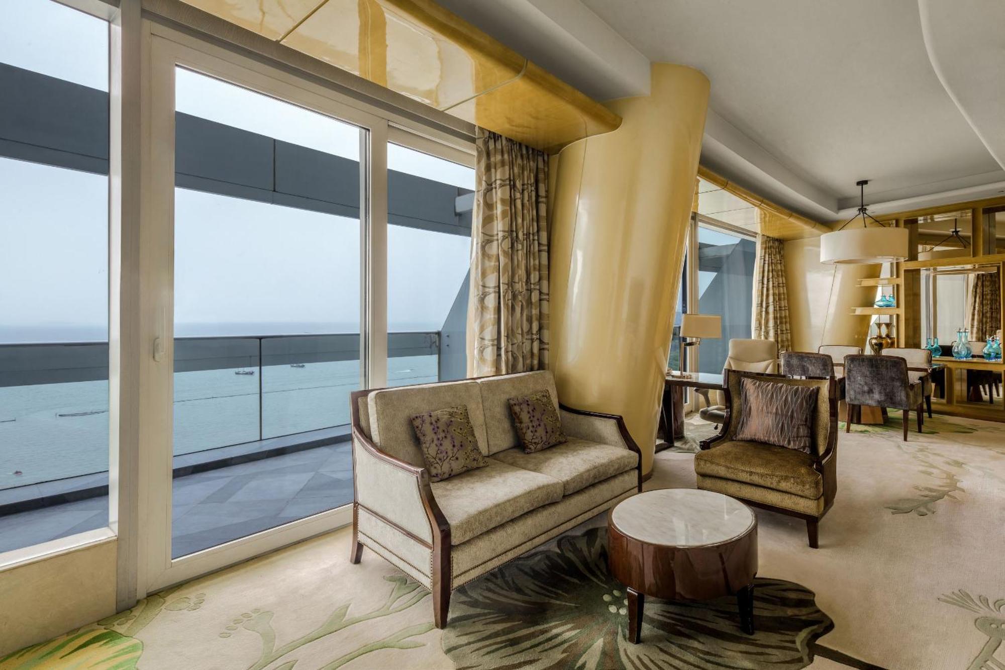 Sheraton Huzhou Taihu Lake Hot Spring Resort & Spa Exterior photo
