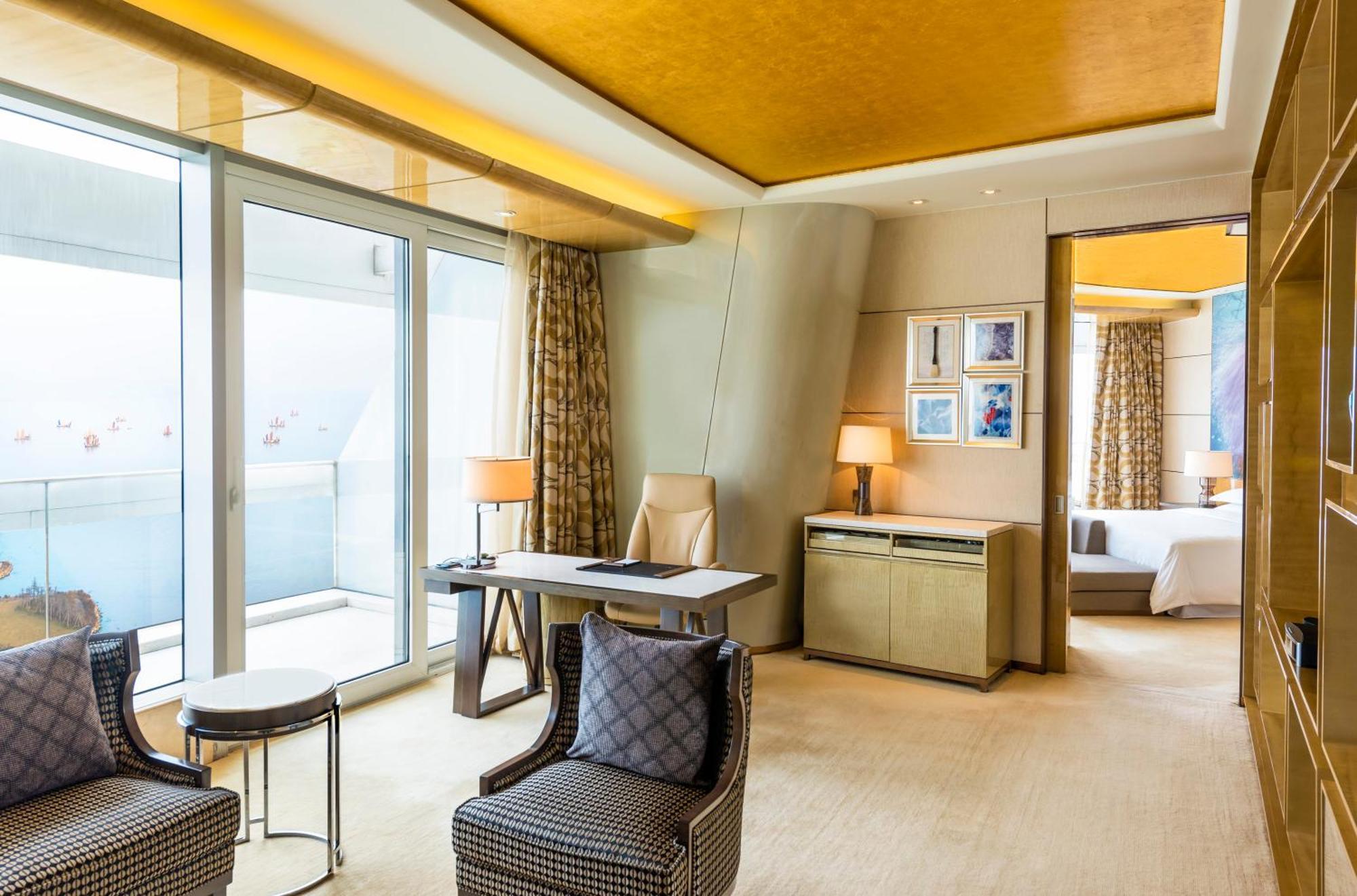Sheraton Huzhou Taihu Lake Hot Spring Resort & Spa Exterior photo